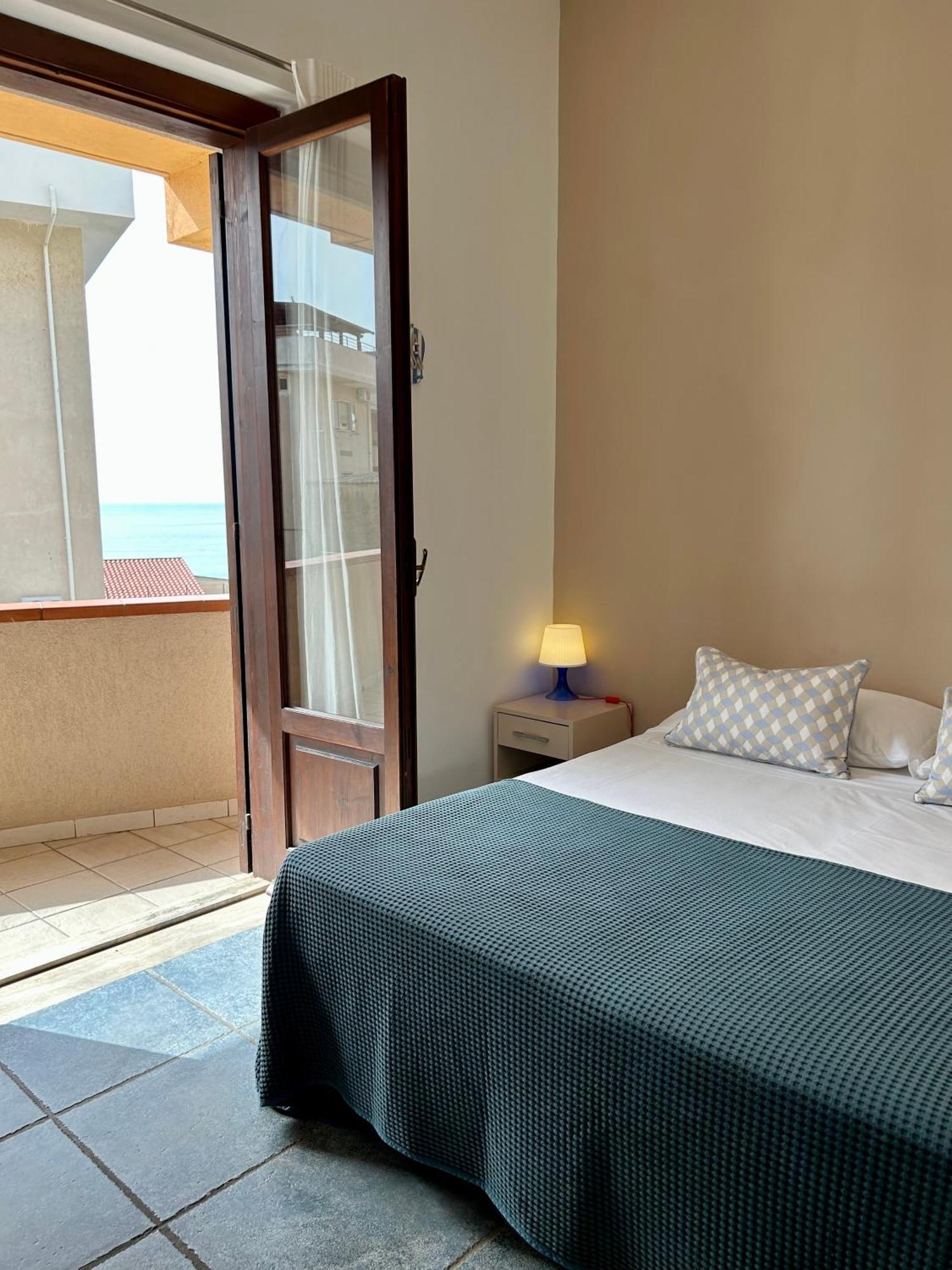 Bed and Breakfast Arcobaleno Tropea Esterno foto